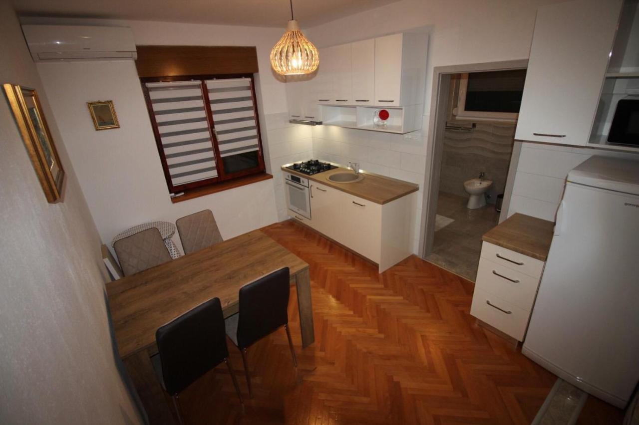 Apartment Zo-Na ポヴィレ エクステリア 写真